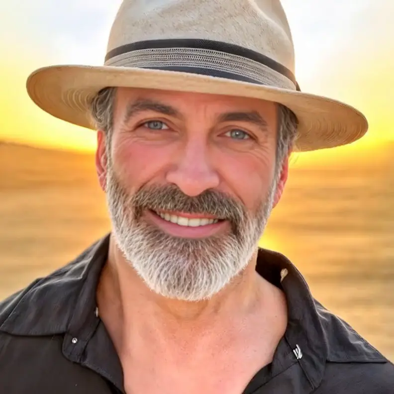 Santiago Vitagliano — SAVI